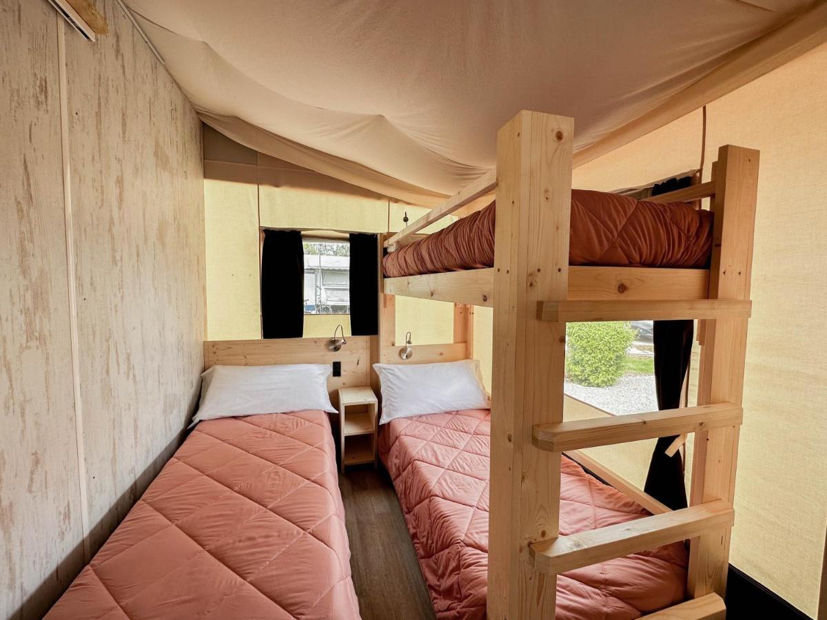 Sereno Camping Holiday Moniga del Garda المظهر الخارجي الصورة