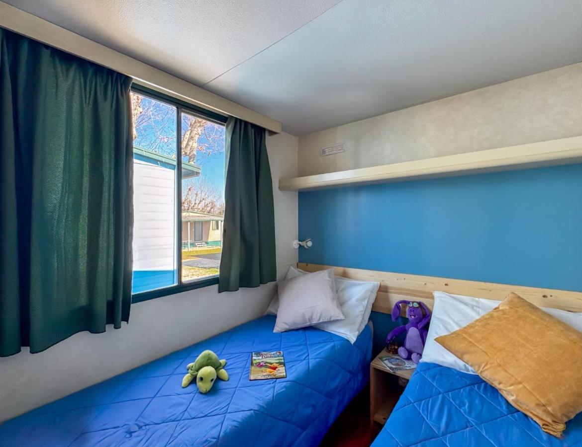 Sereno Camping Holiday Moniga del Garda المظهر الخارجي الصورة