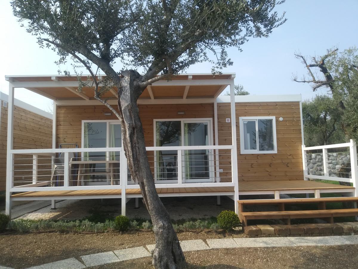 Sereno Camping Holiday Moniga del Garda المظهر الخارجي الصورة